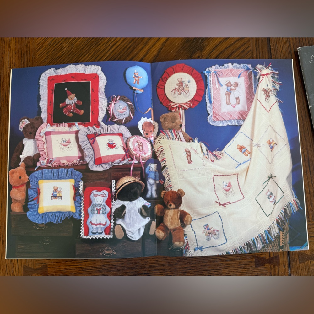 Alma Lynne Designs lot of 5 Booklets Counted Cross Stitch Bears Folk Country - Picture 7 of 9